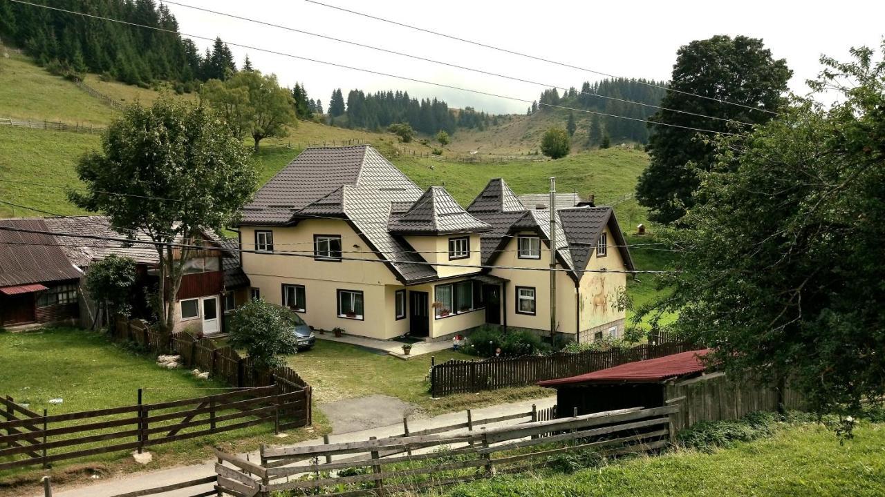 Casa Marcela Fundata Zewnętrze zdjęcie